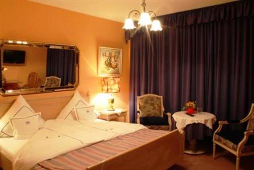 фото отеля Hotel Irmchen Maintal