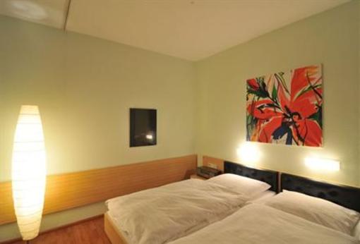 фото отеля Hotel-Restaurant Baeren
