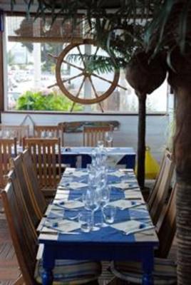 фото отеля Hotel Les Rochers