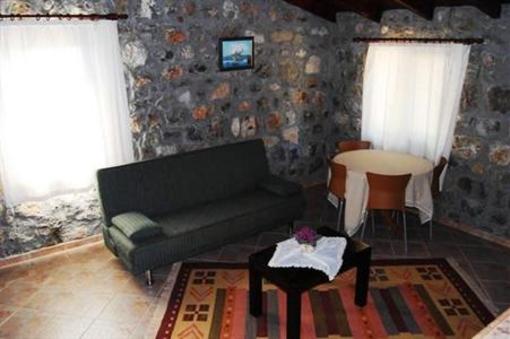 фото отеля Doga Apartments