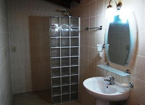 фото отеля Doga Apartments