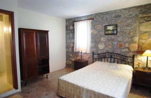 фото отеля Doga Apartments