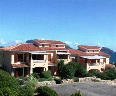 фото отеля Residence Spiaggia Bianca Golfo Aranci