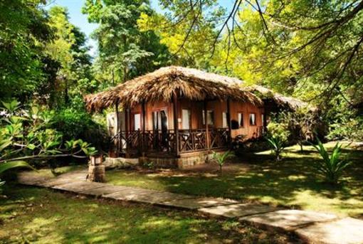 фото отеля Siladen Resort And Spa Manado
