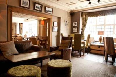 фото отеля Innkeeper's Lodge Weybridge