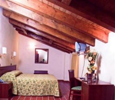 фото отеля Corte Degli Estensi Hotel Formigine