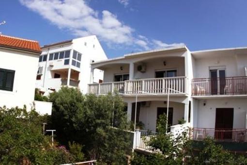 фото отеля Bubalo Apartmani Hvar
