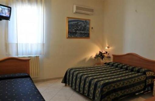 фото отеля Hotel Genius Corato