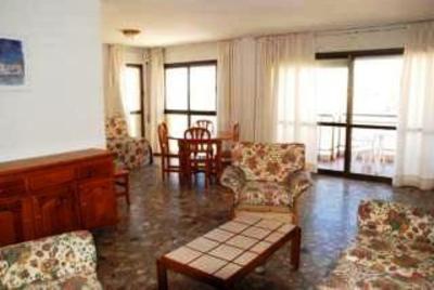 фото отеля Apartamentos Llenguadets Salou