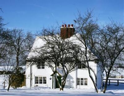 фото отеля Bircholt Cottage