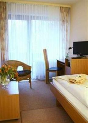 фото отеля Waldpension Brake