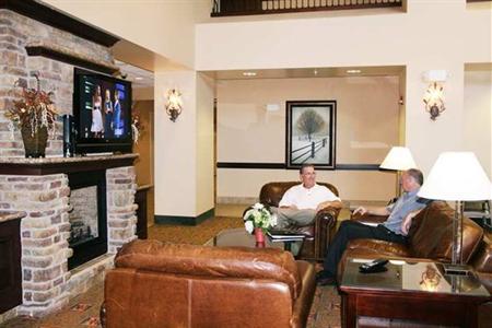 фото отеля Hampton Inn & Suites Rogers