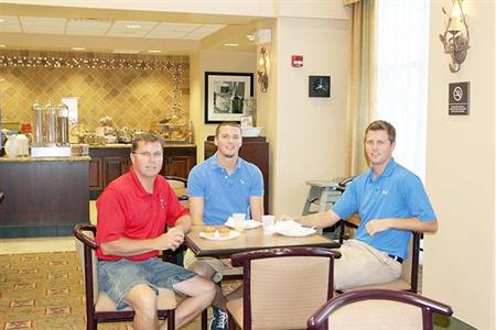 фото отеля Hampton Inn & Suites Rogers