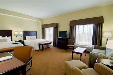 фото отеля Hampton Inn & Suites Rogers