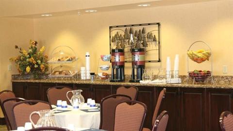 фото отеля Hampton Inn & Suites Rogers