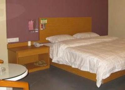 фото отеля 8 Inns Dongguan Houjie Branch