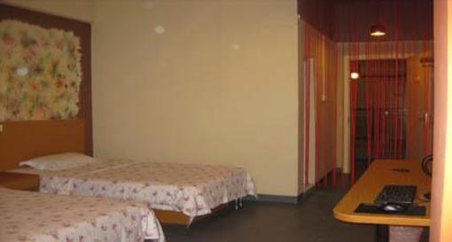 фото отеля 8 Inns Dongguan Houjie Branch