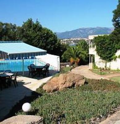 фото отеля Hotel Le Syracuse Porto-Vecchio