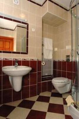 фото отеля Komfort Hotel Platan