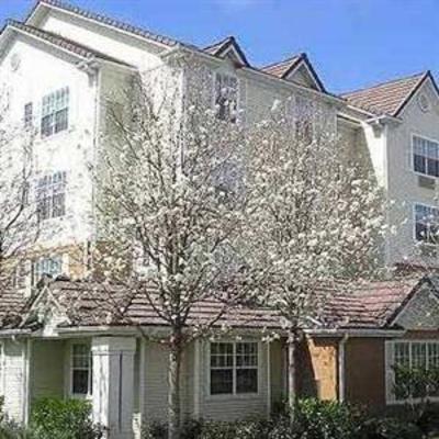 фото отеля TownePlace Suites Milpitas
