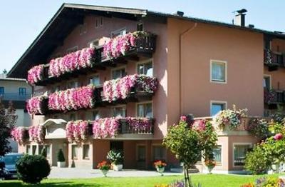 фото отеля Goldener Lowe Gasthof Schwaz