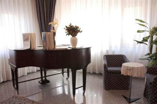 фото отеля Massarelli Hotel