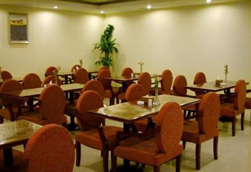 фото отеля Hanting Express Tianjin Huayuan