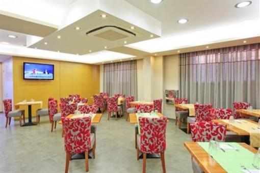 фото отеля Castello Hotel Apartments Patras