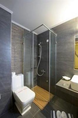 фото отеля Castello Hotel Apartments Patras