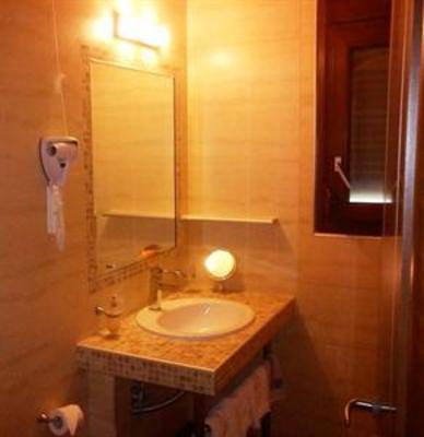 фото отеля Meliton Inn Bungalows
