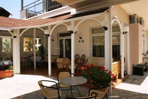 фото отеля Meliton Inn Bungalows