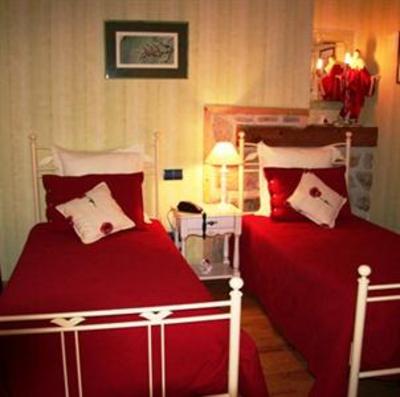 фото отеля Logis Hostellerie du Villard