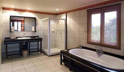 фото отеля Kariega Ukhozi Lodge