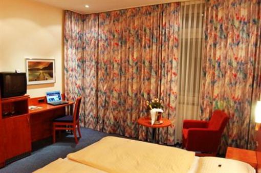 фото отеля Astoria Hotel Ratingen
