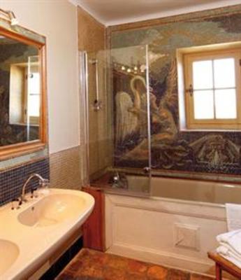 фото отеля Chateau d'Arpaillargues Hotel Uzes