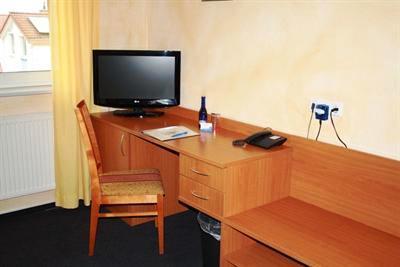 фото отеля Hotel Zum Ritter Nidderau