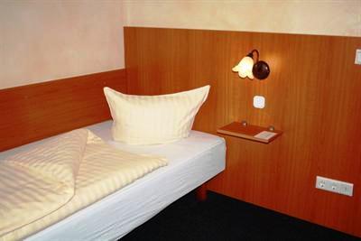 фото отеля Hotel Zum Ritter Nidderau