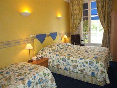фото отеля Logis Auberge des Cayrons