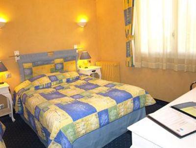 фото отеля Logis Auberge des Cayrons