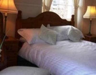 фото отеля Valentine Guest House Weymouth