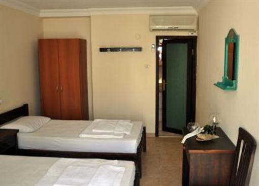 фото отеля Daphnis Hotel