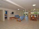 фото отеля Eliza Palms Apartments Fraser Island Hervey Bay