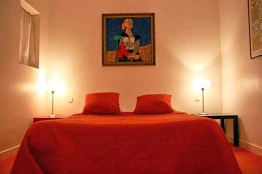 фото отеля Une Chambre en Ville