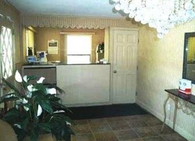 фото отеля Knights Inn Plainfield