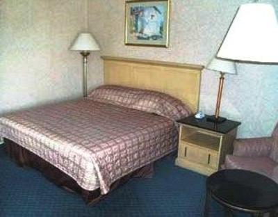 фото отеля Knights Inn Plainfield
