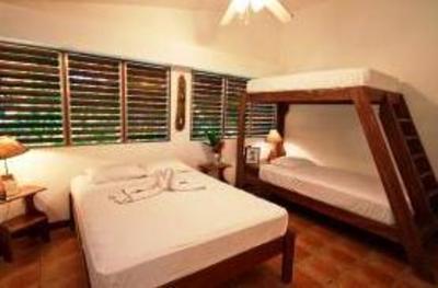 фото отеля Harbor Reef Beach & Surf Resort