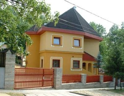 фото отеля Herczeg Setany Apartmanhaz