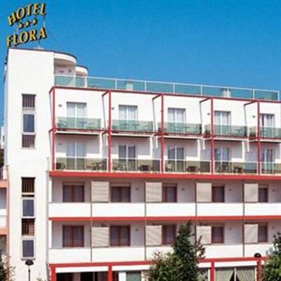 фото отеля Hotel Flora Lignano Sabbiadoro