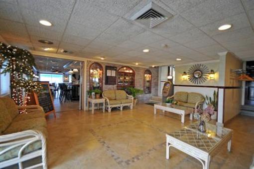 фото отеля Spray Beach Inn Beach Haven