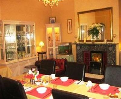 фото отеля Stepping Stones Bed & Breakfast